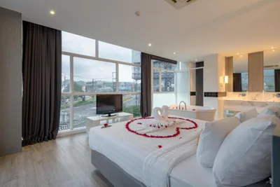 Honeymoon Suite con balcone — DARA Hotel